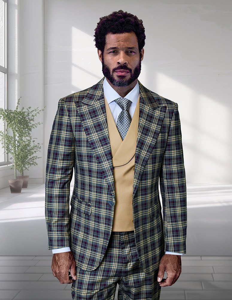 3PC PLAID SUIT WITH SOLID COLOR CONTRAST DOUBLE BREASTED VEST. SUPER 200'S ITALIAN WOOL AND CASHMERE FABRIC. MODERN FIT FLAT FRONT PANTS